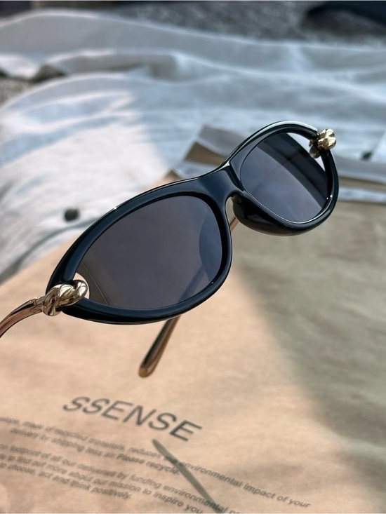 Bottega Veneta New Knot cat-eye acetate and gold-tone sunglasses main image 5
